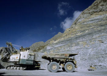 Perú: crece producción de hierro, zinc, estaño y molibdeno