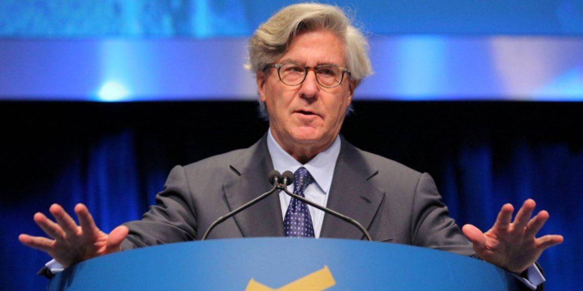 Barrick compra una operadora minera y expande su mercado de oro
