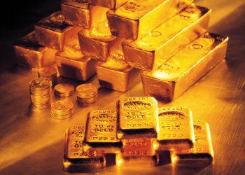 Los precios del oro caen en medio de tensiones comerciales