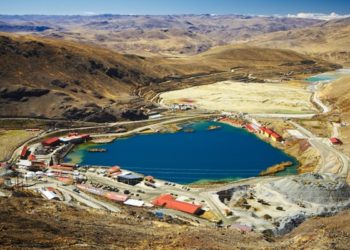 Perú confía en que puede superar a Chile y convertirse en el mayor productor de cobre en el mundo