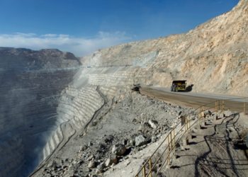 Dos consorcios adaptan equipos mineros para que utilicen hidrógeno verde como combustible