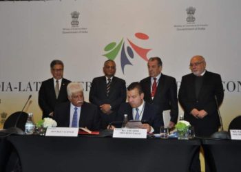 India busca invertir en el litio de Chile
