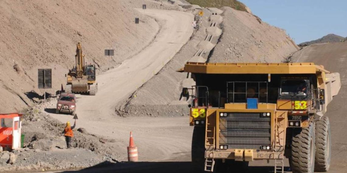 El proyecto de zonificación minera en Chubut prevé importantes controles ambientales