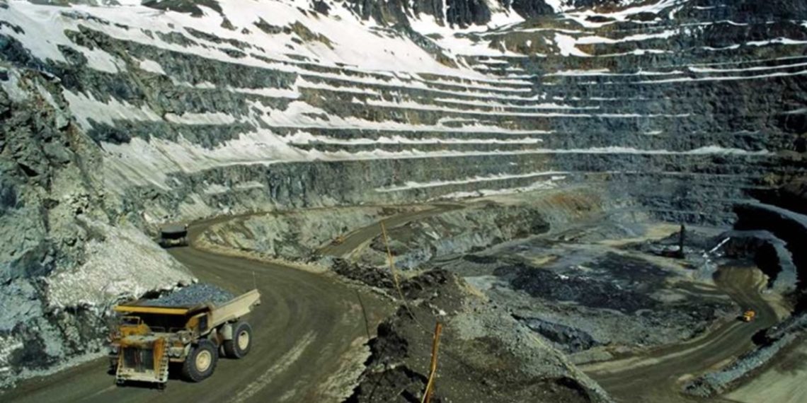 Codelco abre proceso para incorporar privados a desarrollar exploraciones en Chile y el extranjero
