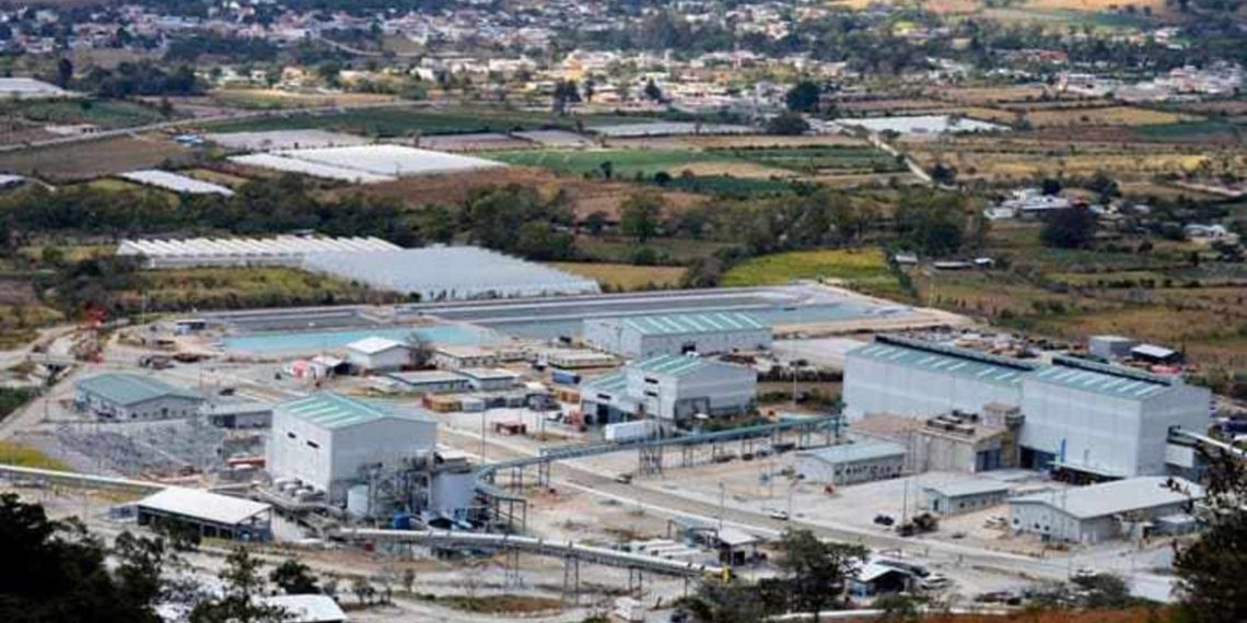 Pan American Silver cierra un acuerdo y crea la compañía de plata más importante del mundo
