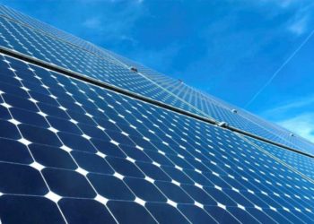 Proponen adherir a la Ley nacional de fomento de energía renovable a la red eléctrica