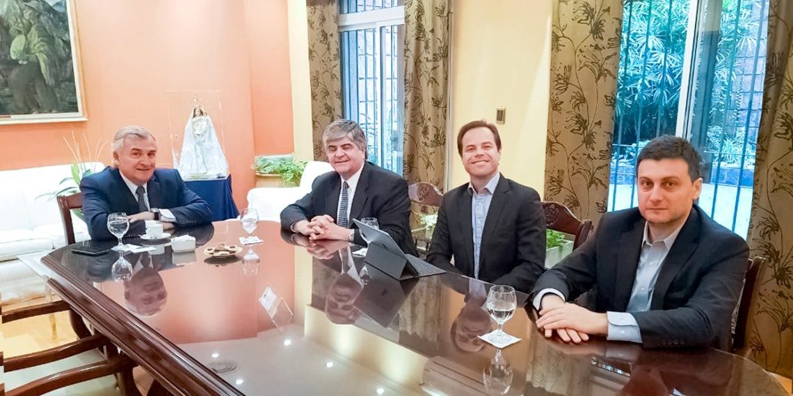 YPF mantiene el interés de invertir en litio y energía renovable en Jujuy