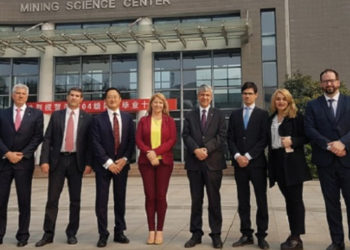 La Argentina ratificó su potencial minero en China