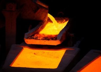 Cobre cae a su peor nivel en 19 meses ante datos desfavorables de Estados Unidos