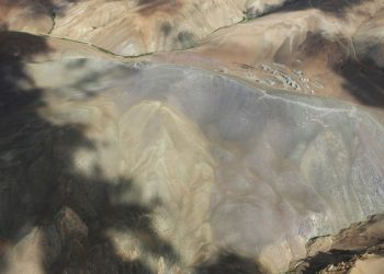 Oro de la Patagonia chilena en la mira de la fusión entre Barrick y Newmont