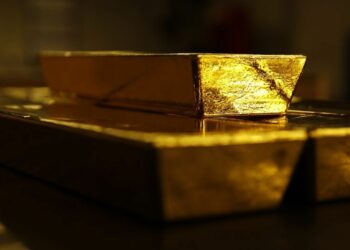 Oro se afirma en rango acotado y el paladio opera cerca de máximos