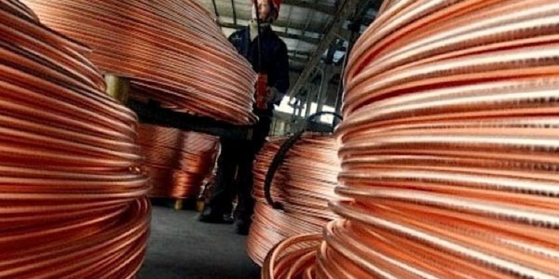 Cobre sube ante alivio en tensión de conflicto comercial entre Estados Unidos y China