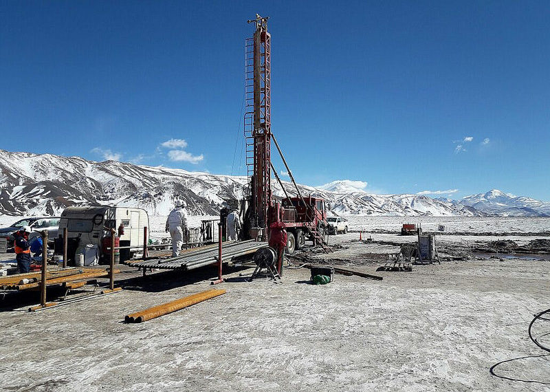 Arriba la planta piloto de carbonato de litio para explotar proyecto en Catamarca