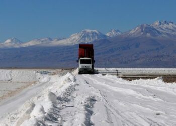 Chile lanza licitación por proyectos de valor agregado de litio
