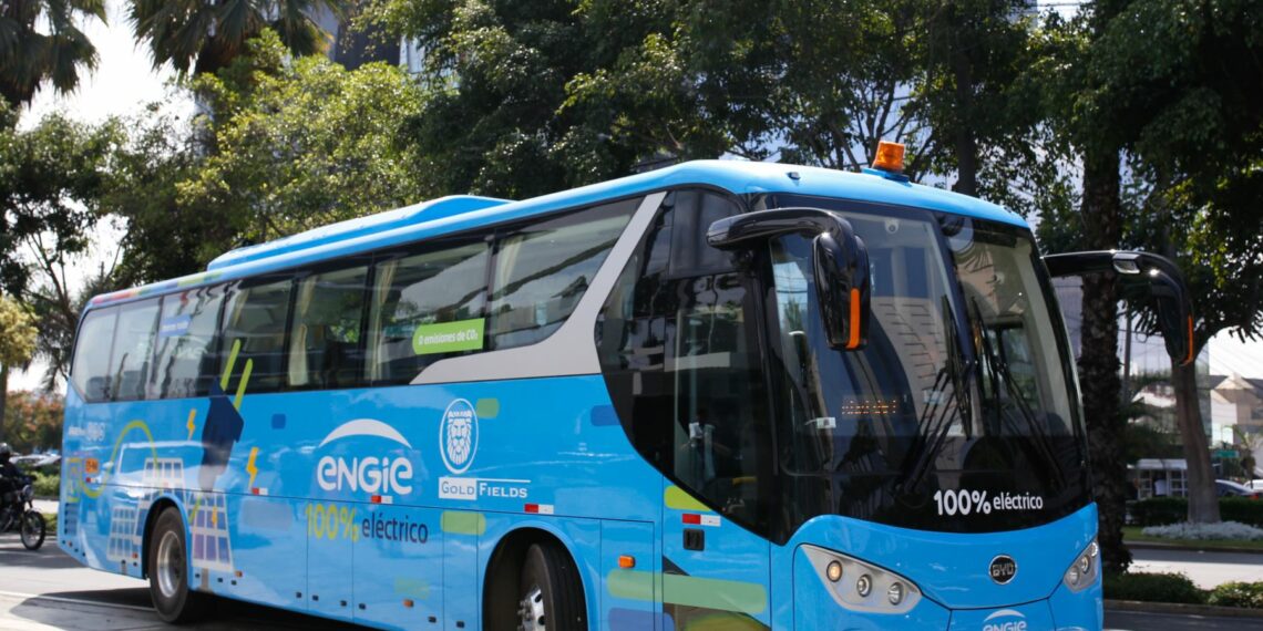 Presentan primer bus 100% eléctrico para la minería peruana