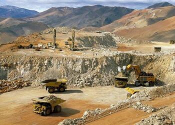 Empresarios mineros se reunieron con diputados para analizar la actualidad económica del sector