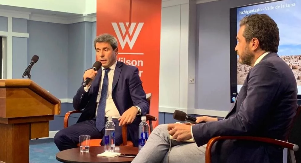 San Juan: Uñac expuso sobre el desarrollo dela provincia en un foro político en Washington