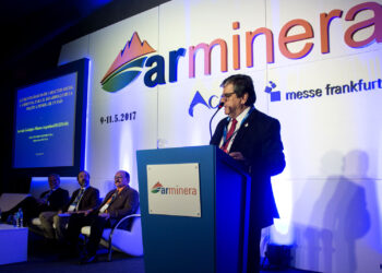 Promoviendo el futuro: Arminera se acerca a estudiantes de todo el país