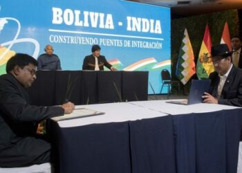 Bolivia e India firman memorándum de entendimiento en minería