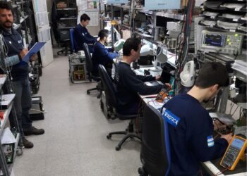 TECNOTICA: Servicio de reparación de plaquetas y circuitos electrónicos