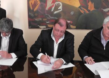 Santa Cruz: firman acuerdo de responsabilidad social y empresaria en San Julián