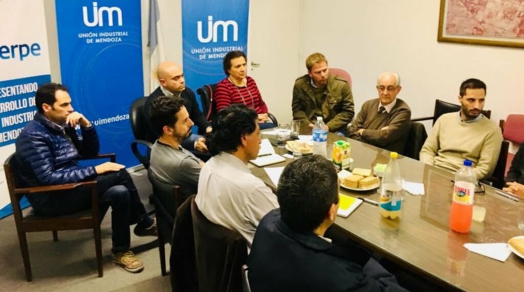 Mendoza: Desarrollo energético con apoyo científico