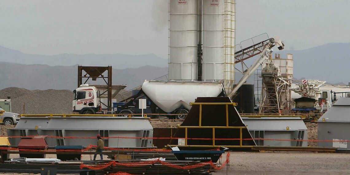 Mendoza: Vale inició la transferencia del control de la mina de sales de potasio a la provincia