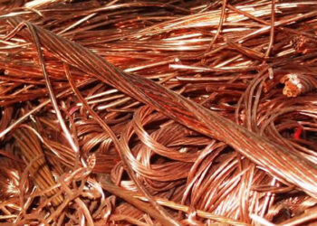 Bolsa de metales de Londres: alza en los inventarios de cobre