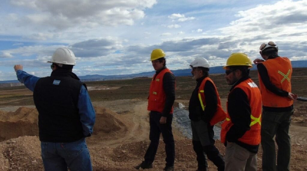Santa Cruz: La minería genera más de 20 mil fuentes de empleo en la provincia