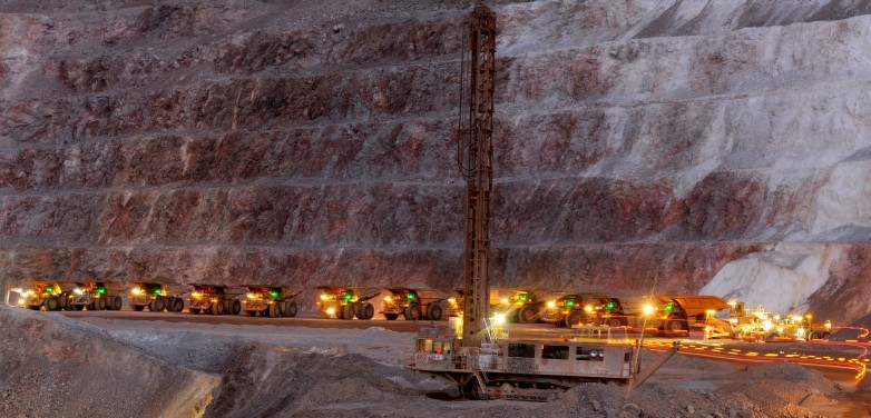 San Juan: Las empresas mineras deberán tener turnos rotativos de 14 días