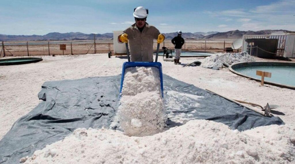 Jujuy inició la construcción de una planta para la producción de baterías de litio en Argentina