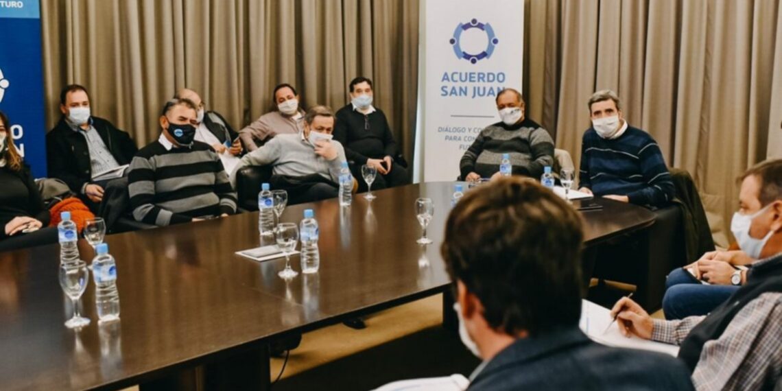 Acuerdo San Juan: proponen rediscutir el uso de las regalías mineras en municipios