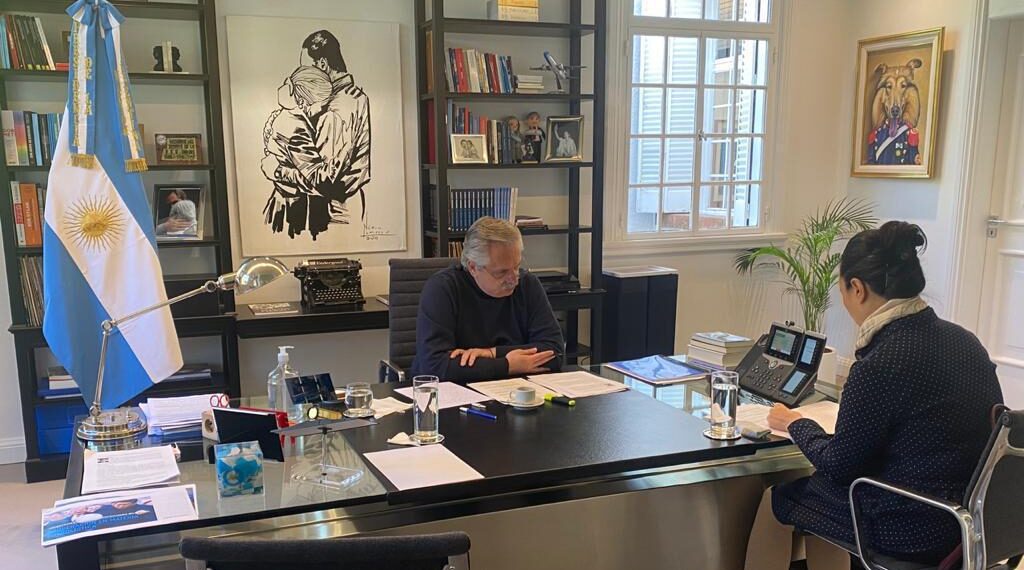 El presidente de China invitó a Alberto Fernández a visitarlos cuando la pandemia lo permita