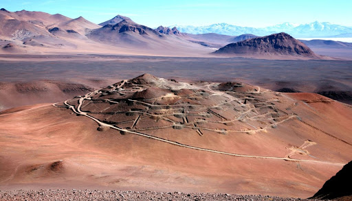 Anuncian inicio de producción de primera mina metalífera de oro a cielo abierto de Salta