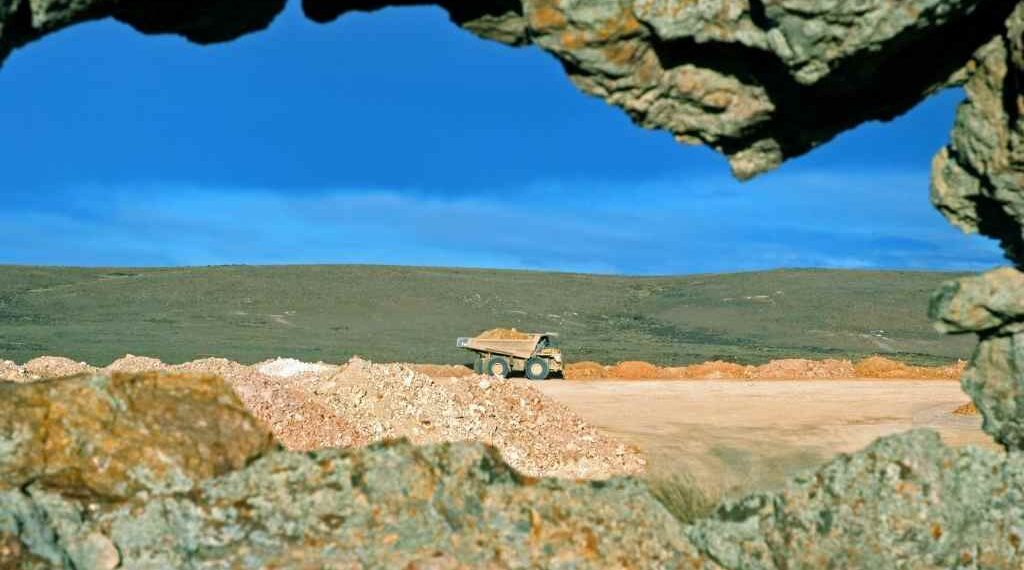 Las exportaciones mineras cayeron más del 20 por ciento durante 2020