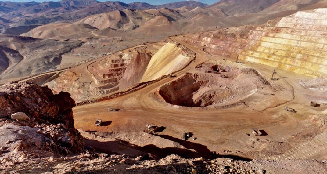 Nación, varias provincias y empresas privadas extractivas oficializaron la Mesa del Oro