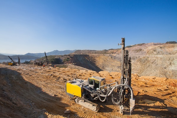 Descubren depósito de molibdeno y cobre en el proyecto Aurora de Perú