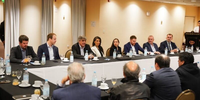 Se realizó en Catamarca un encuentro entre el gobernador y las nuevas autoridades de la Cámara Minera