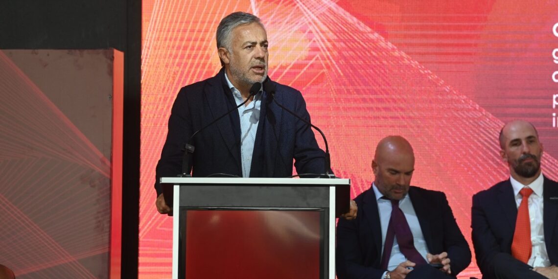 Argentina Cobre II: Cornejo promete que Mendoza producirá su primer cobre en 2027 y desafía al sector privado a acelerar exploraciones