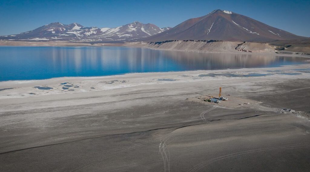 Chile crea NovaAndino Litio, una nueva empresa público-privada para explotar el mineral hasta 2060