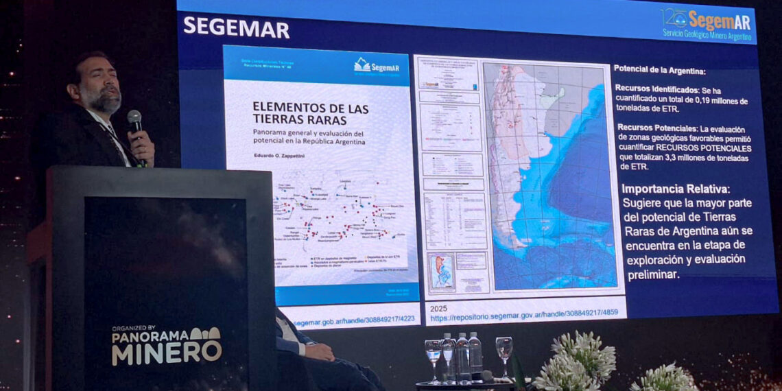 SEGEMAR presentó el potencial argentino en Tierras Raras en el cierre anual de la minería