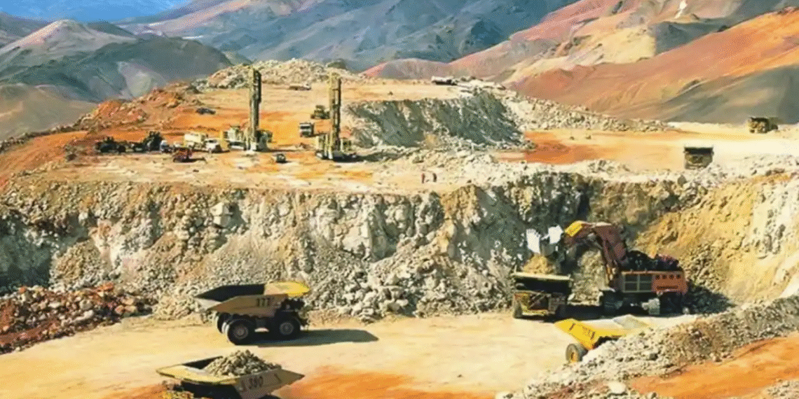 Dos gigantes de la minería negocian una fusión con fuerte impacto en los proyectos de la Argentina