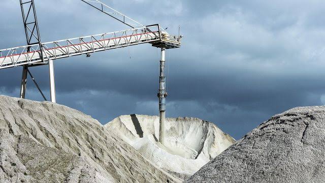El BID tiende la mano a México para financiar el desarrollo del litio y minerales críticos