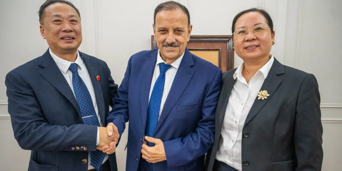 Avanzan las inversiones de China en La Rioja: una delegación asiática explora proyectos de minería y energía