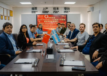 Zijin-Liex cuestionada en Fiambalá por falta de proveedores locales y cuestionamientos ambientales en el proyecto de litio