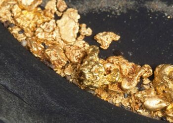 Oro recupera terreno tras dos sesiones en rojo: posicionamiento limpio y alto el fuego EE.UU.-Irán frenan la caída