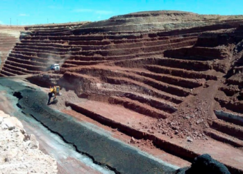 Buscan el tratamiento del proyecto de ley para aplicar regalías mineras progresivas y móviles en Argentina