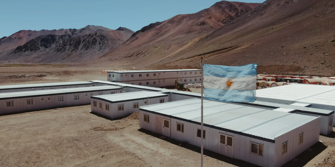 CAEM proyecta que las exportaciones mineras superarán los USD 35.000 millones en diez años