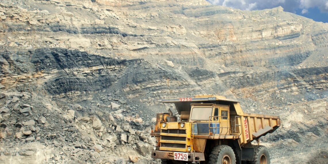 Minería en Chile: advierten riesgo de perder ciclo del cobre por rezago tecnológico