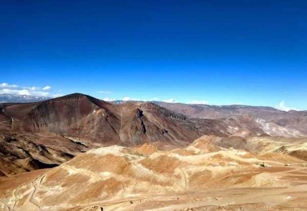 Cinco empresas compiten por la exploración minera en Iglesia y Calingasta